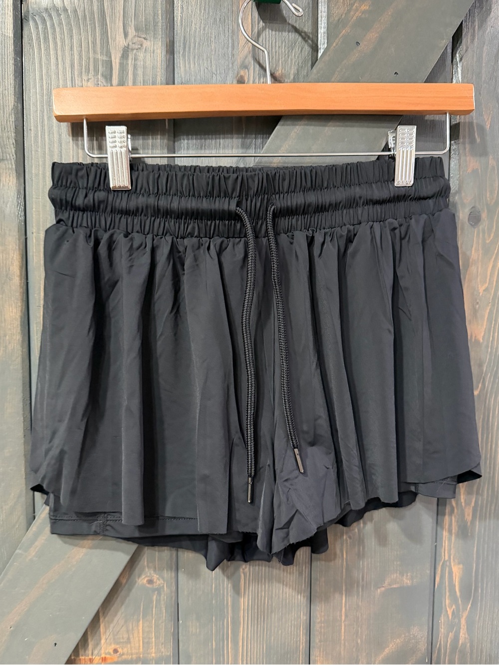 Women’s Black Drawstring Active Shorts Vital
life Medium